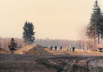 5. 3. 1996 – počátek výstavby zkušebny v Úhelnici (dohoda mezi TÜV (nový majitel ÚVMV) a Škoda Auto) 5. 3. 1996 – počátek výstavby zkušebny v Úhelnici (dohoda mezi TÜV (nový majitel ÚVMV) a Škoda Auto)